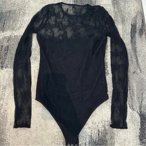 NWOT Abercrombie & Fitch Elegant Black Lace Bodysuit - Picture 6 of 6